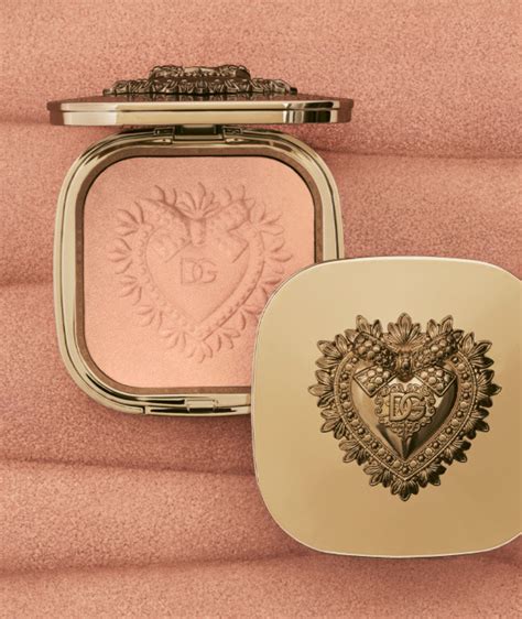 dolce gabbana makeup powder